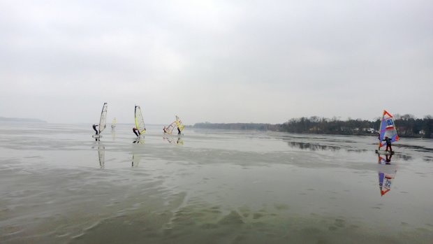 Mistrzostwa Warszawy - Windsurfing Lodowy