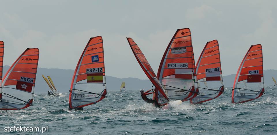 Regaty Regaty - windsurferzy w akcji