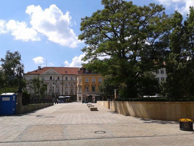 Pasaż przy Krakowskim Przedmieściu Pasaż przy Krakowskim Przedmieściu