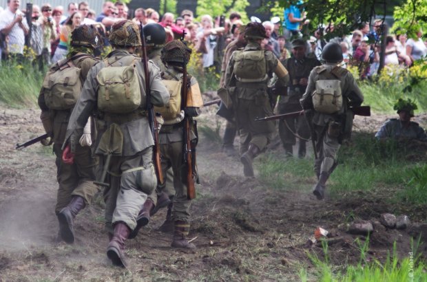 Grenadier (16)
