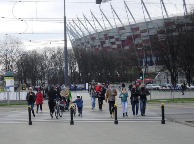 Daj przykład, ucz dzieci i zwracaj uwagę innym rowerzystom na prawidłowe zachowania