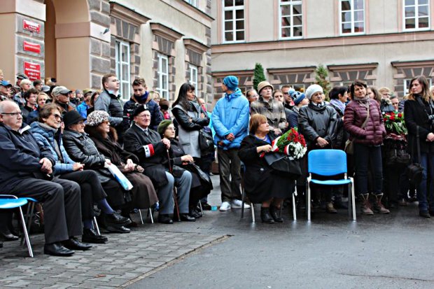 odsłonięcie pomnika poświęconego pamięci głuchych żołnierzy Armii Krajowej