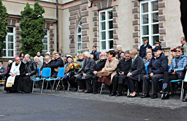 odsłonięcie pomnika poświęconego pamięci głuchych żołnierzy Armii Krajowej