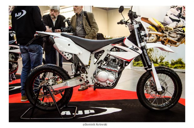 AJP PR3