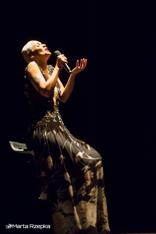 Mariza na krzesełku