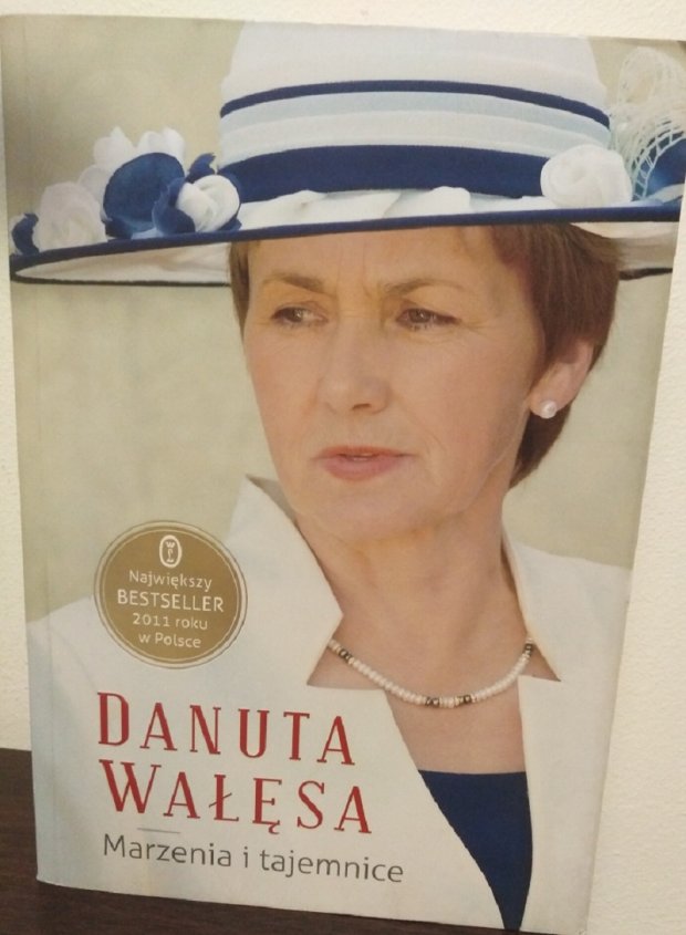 Marzenia i tajemnice okładka książki