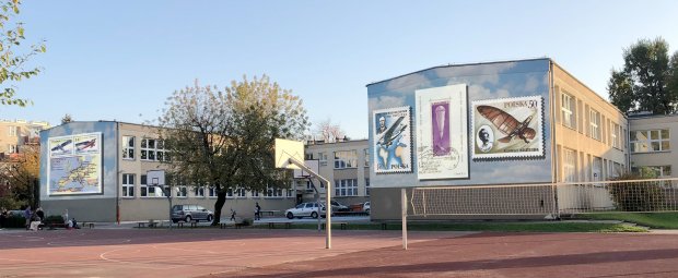 Mural lotniczy - projekt do budżetu obywatelskiego 2022 r., Artur Adamiec Mural lotniczy - projekt do budżetu obywatelskiego 2022 r., Artur Adamiec