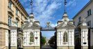 Królewska brama z wódką i śledziem Królewska brama z wódką i śledziem
