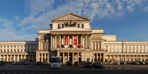 Warszawa Teatr Wielki rzut prostoliniowy