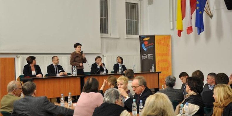 Pani Prezydent Warszawy na spotkaniu partyjnym