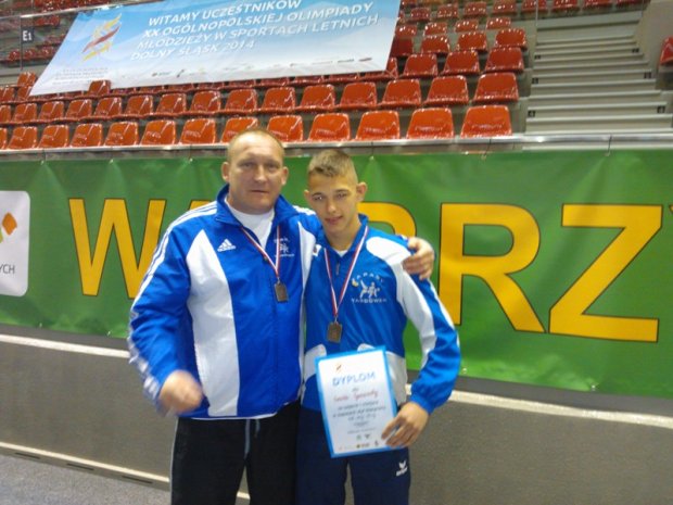 Emil Gwiazda i trener Robert Żółtowski