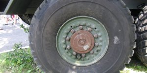 Rosomak w Komisariacie Rzecznym z okazji Dnia Dziecka