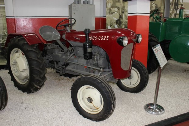 Ursus C-335