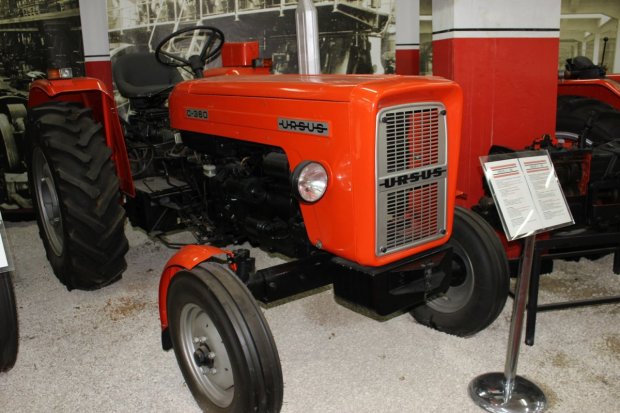 Ursus C-360