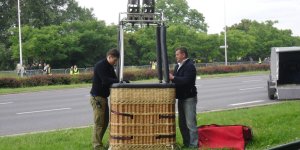 Wojciech Kaczmarek i jego balon