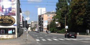 ul. Żelazna przy ul. Prostej