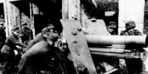 Oddziały RONA ustawiają działo sIG 33