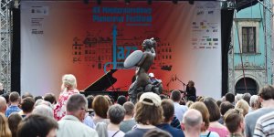 Warszawska Syrenka zasłuchana w występ Joey Calderazzo Trio