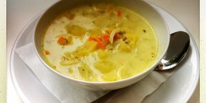 Sztuka Umiaru domowa zupa ogórkowa