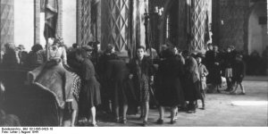 Kościół św. Wojciecha na Woli. W dniach 5-12 sierpnia zamordowano w tej części Woli ok 60000 osób.