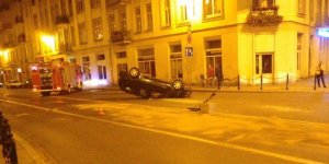 Dachwanie Forda na ul. Ząbkowskiej