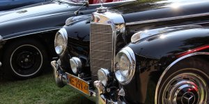 Zabytkowy Mercedes