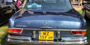 Zabytkowy Mercedes
