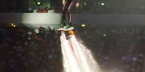 Drugi dzień Halowego Pucharu Świata w Windsurfingu na Stadionie Narodowym w Warszawie na Stadionie Narodowym w Warszawie