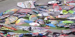 Windsurfing na Stadionie Narodowym - sprzęt w gotowości
