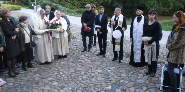 Modlitwa ekumeniczna na Cmentarzu Powstańców Warszawy