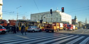 Wykolejenie tramwajów przy kinie Femina