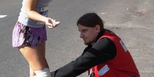 36. PZU Maraton Warszawski - co tam kontuzja! Pomoc była pod ręką. Alicja biegaczka z Krakowa