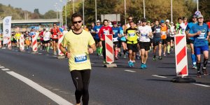 36. PZU Maraton Warszawski - można i na bosaka. Sprzęt nie gra roli.