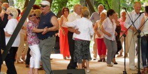 Seniorzy - dojrzała potańcówka