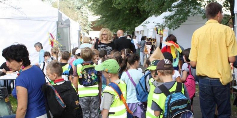 „Wolski Korowód” – przegląd ofert pomocowych publicznych i pozarządowych”