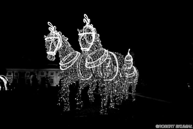 Pałac Wilanów nocą