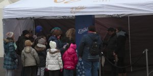 Słodki weekend w Wedlu - kolejka do pamiątkowego zdjęcia