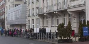 Słodki weekend w Wedlu - warszawiacy w kolejce do zwiedzania