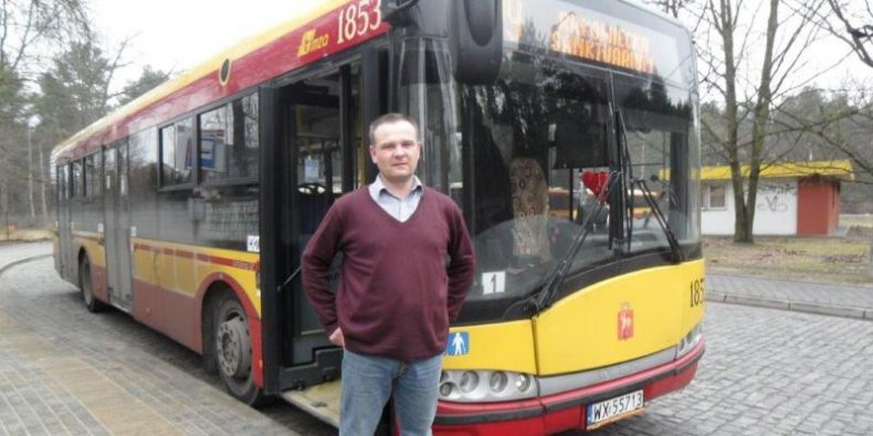 Jarosław Wieczorek, kierowca MZA ratujący życie