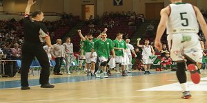 Legia Warszawa radość ławki rezerwowej