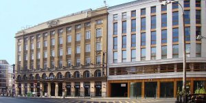 Stary i nowy dom Braci Jabłkowskich