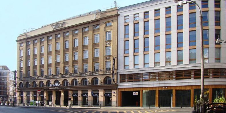 Stary i nowy dom Braci Jabłkowskich