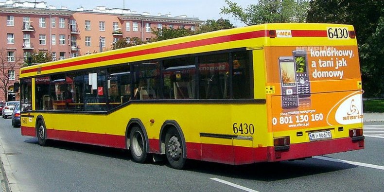 Neoplan - kończy służbę w Warszawie