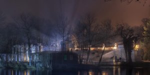 Zimowy wieczór światła w Łazienkach - Amfiteatr
