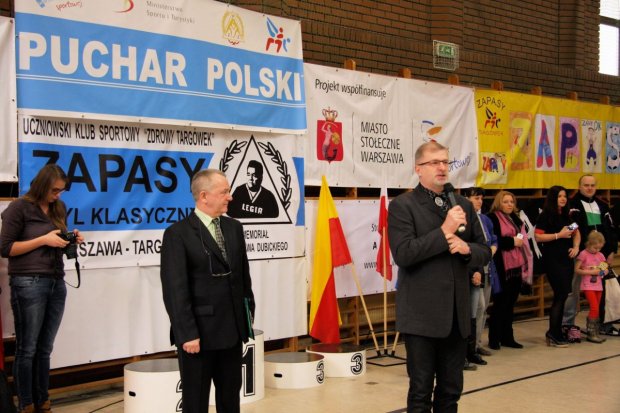 Burmistrz Sławomir Antonik Burmistrz Sławomir Antonik otwiera zawody