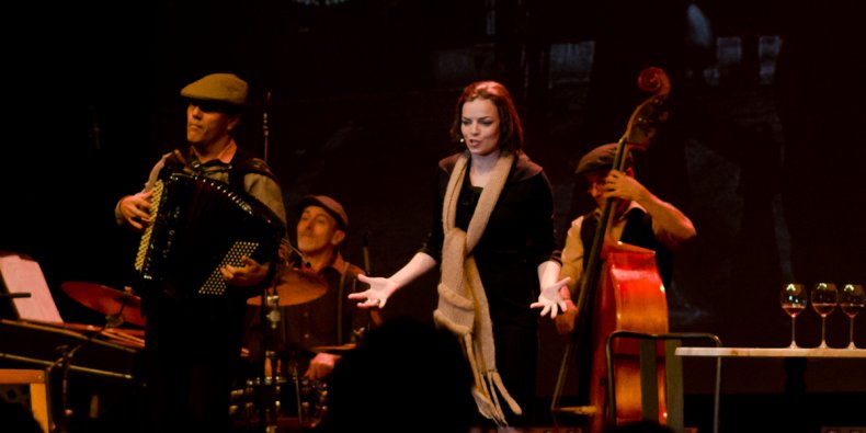 Piaf the Show
