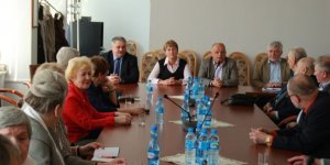 Ursus - spotkanie zarządu dzielnicy z seniorami