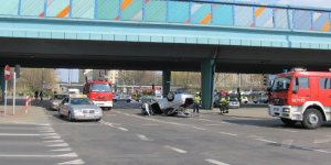 Wypadek na Wolskiej pod Trasą Toruńską.