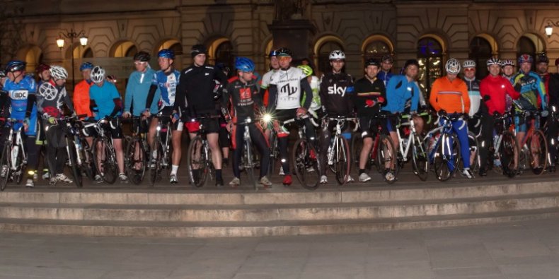 Pętla Kopernika - część rowerzystów. poniżej powiększamy.