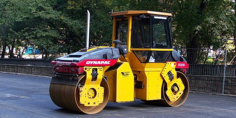 Walec Dynapac CC232